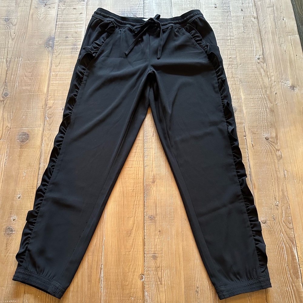 Size 5 Ruffle Pants